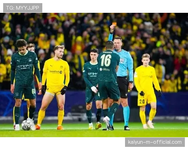 罗德里防守型中场作用凸显,曼城攻防转换枢纽人物 罗德里防守型中场作用凸显,曼城攻防转换枢纽人物